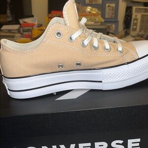 Converse Women's Beige Canvas Sneakers